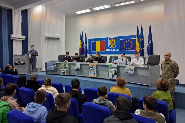 „Ziua Armatei în școli” eveniment în Sala Mare a Prefecturii featured image