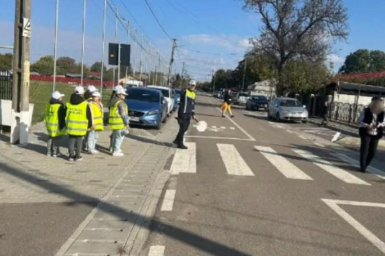 Educație rutieră pentru cei mici. Patrula școlară – în acțiune! featured image