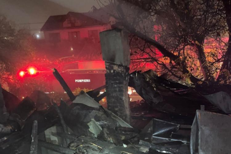 Trei locuințe din Islaz, puternic afectate de un incendiu featured image