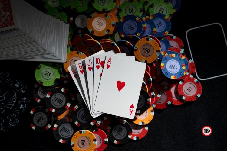 Cele mai frecvente 5 greșeli pe care le fac începătorii la jocuri de cazino online featured image