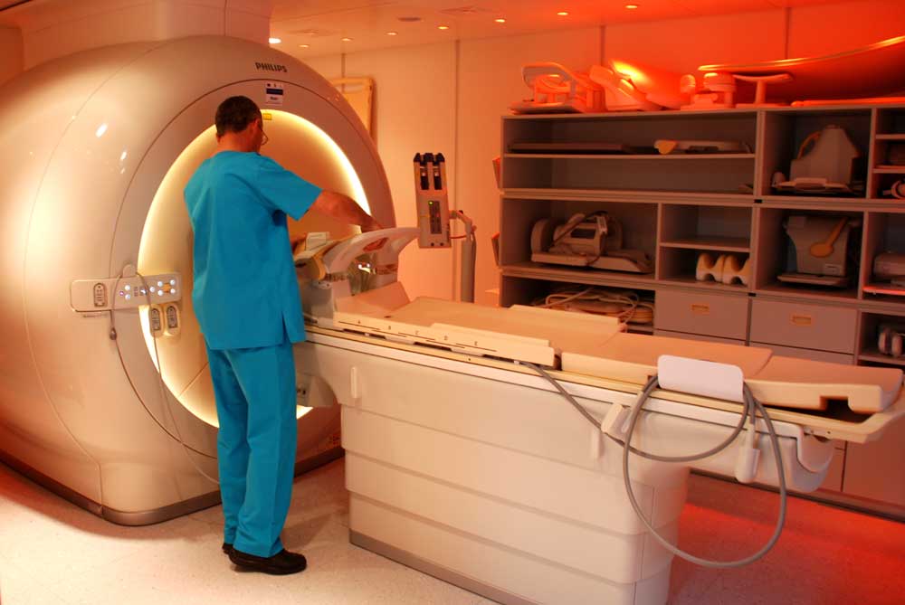 «Vânătoare de medici» pentru Spitalul Județean